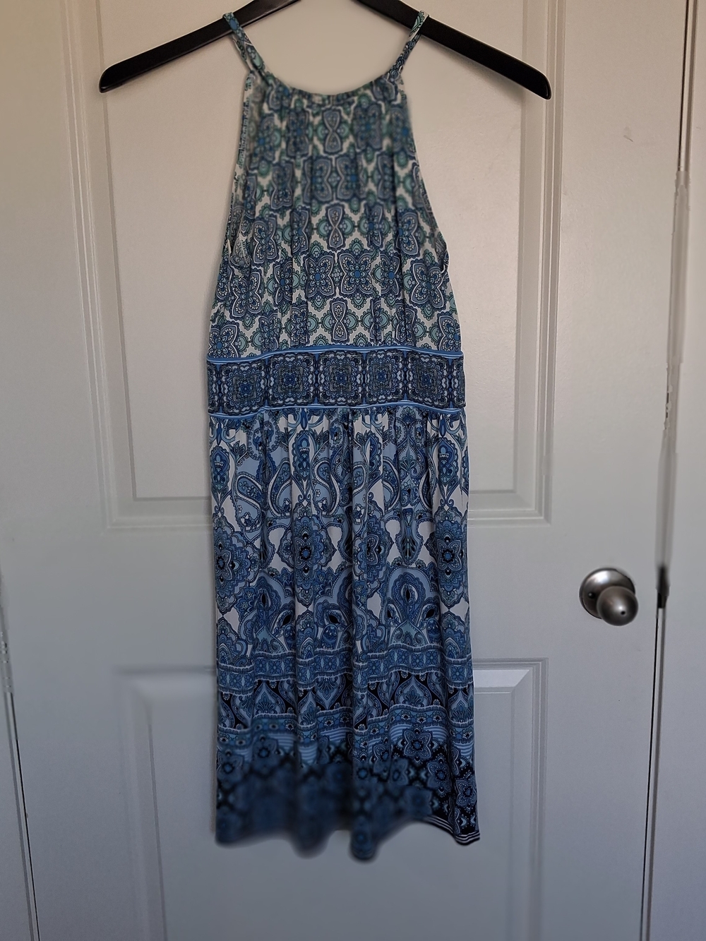 London Times Blue Medallion Paisley Halter Dress - Size 4 (Like New)
